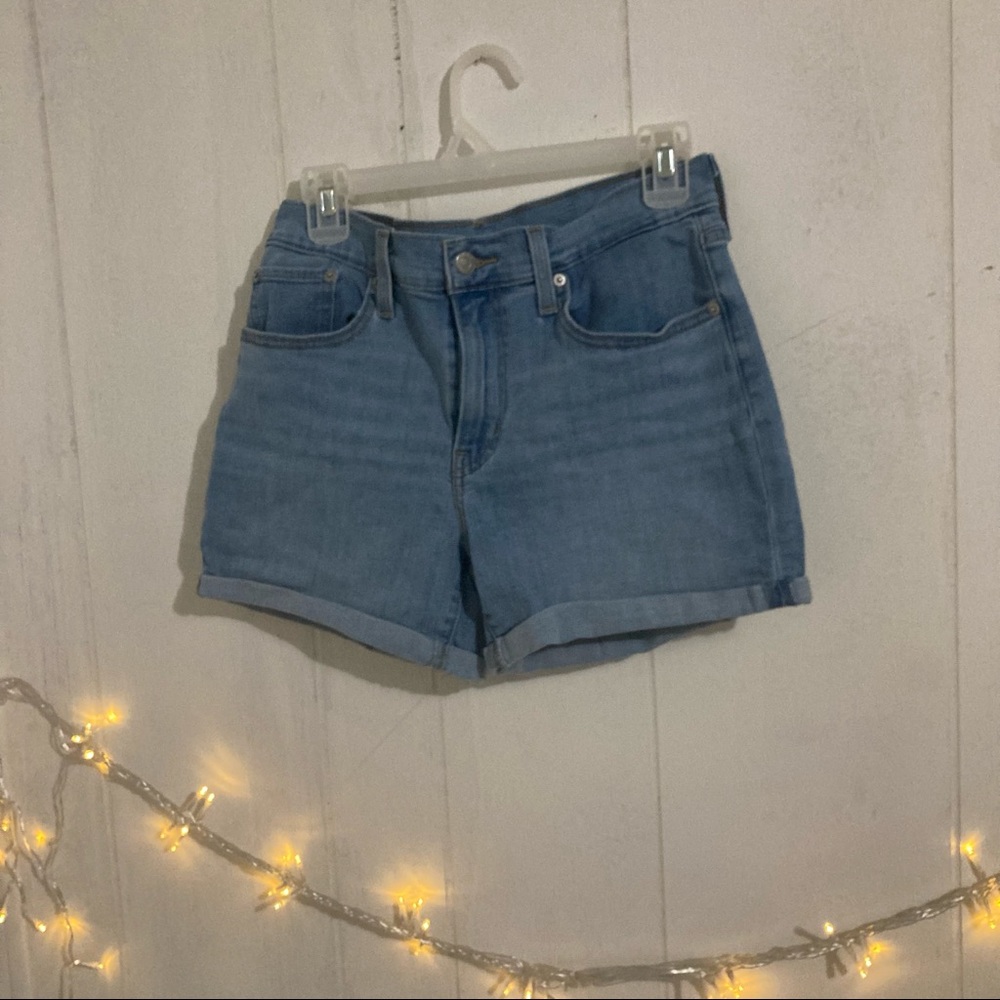 Light Washed Stretchy Jeans